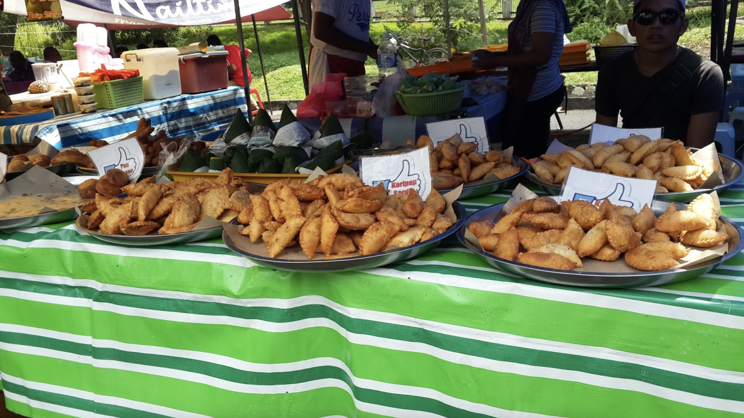 warung karipap pisang goreng